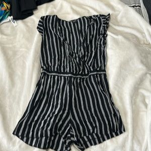 Women’s black and white striped Romper size Large Loft